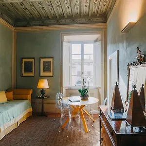 Palazzo Feroci - Residenza D'epoca Pisa